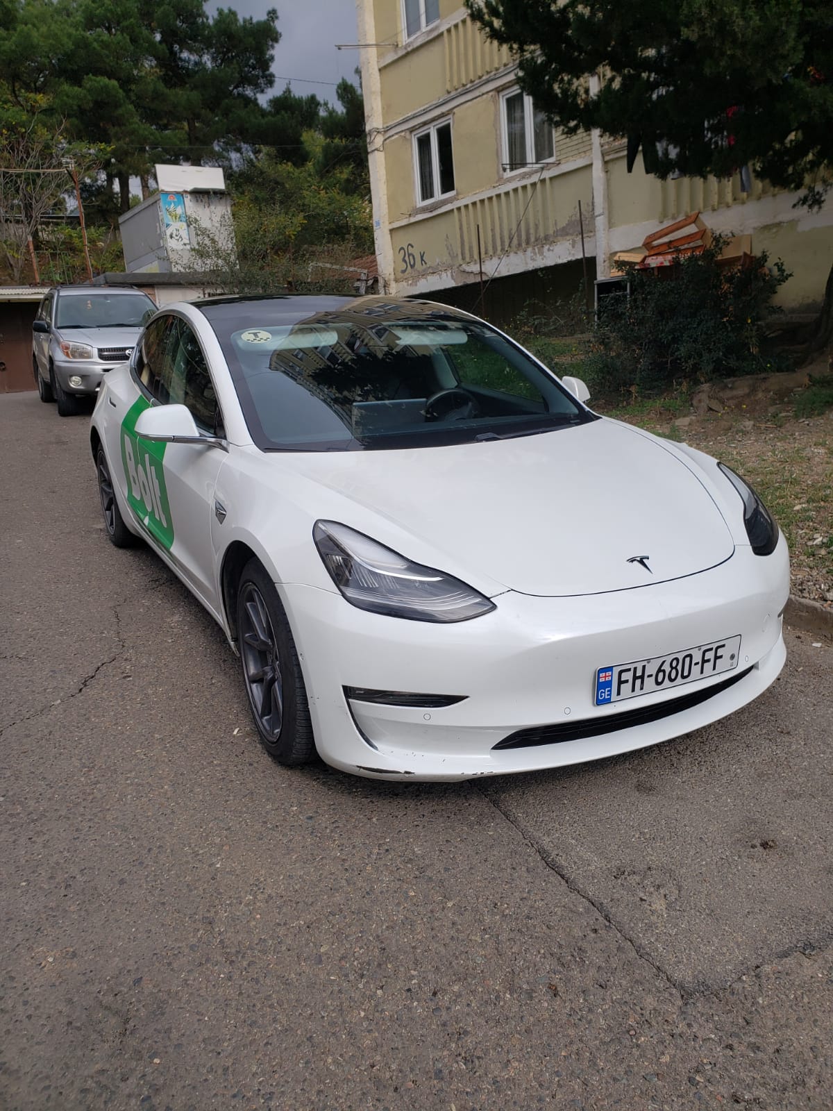 Tesla Model 3 FH-680-FF 2020